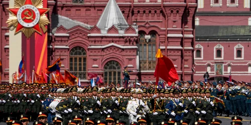 La parada militară de Ziua Victoriei participă și militari chinezi FOTO Profimedia jpg