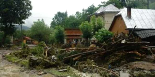 Ploieşti: Gospodării inundate
