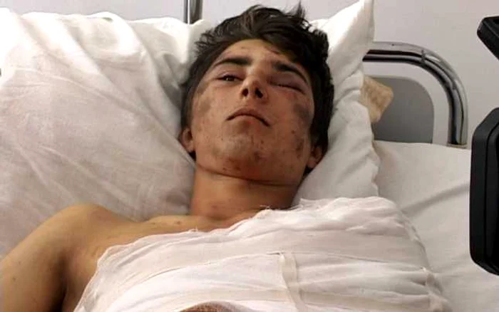 Răzvan Ş. (19 ani) a fost violat de doi prieteni cu care a băut la o petrecere. FOTO: Dinu ZARĂ