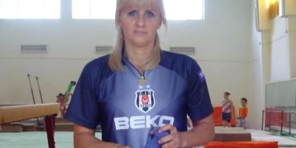 Camelia Rădulescu pregăteşte tinerele gimnaste să ajungă olimpice