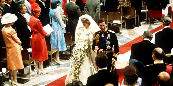Prinţesa Diana şi Prinţul Charles