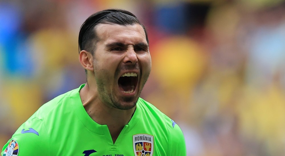 Ce se întâmplă cu Florin Niță? Rămas fără echipă, portarul naționalei se refugiază într-un campionat exotic