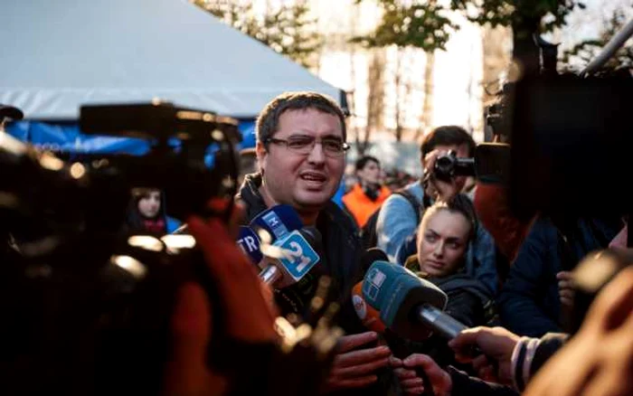 Renanto Usatii crede că platforma Pentru MOldova nu este un partid politic nou ci o redenumire a PCRM-ului. FOTO: Adevarul