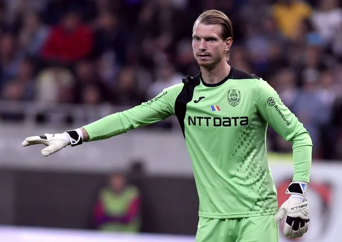 
    Arlauskis, portarul lituanian al formației CFR ClujFOTO: Sportpictures.eu  