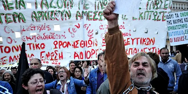 Protestatarii au ocupat în mai multe rânduri străzile Atenei