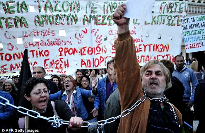 Protestatarii au ocupat în mai multe rânduri străzile Atenei