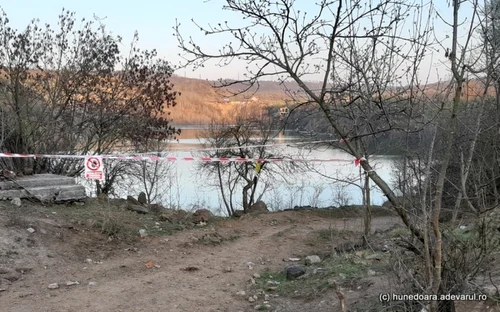 lacul teliuc foto daniel guta adevarul