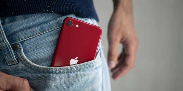 Smartphone Iphone SE FOTO Shutterstock jpg