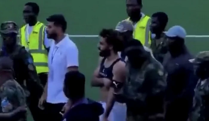 Mohamed Salah a părăsit terenul însoțit de armată, la ultimul meci al naționalei (FOTO: Twitter/X)