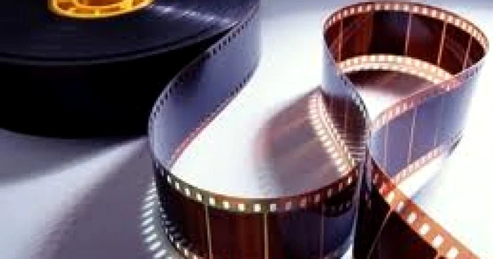 Luni vor fi proiectat cinci filme mute. FOTO Arhivă Adevărul