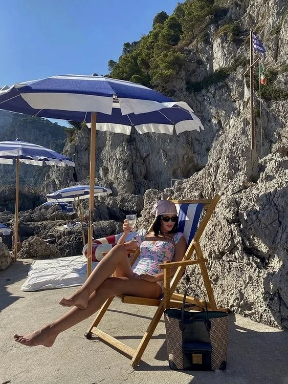 
    Andreea Iliefoto: Instagram  