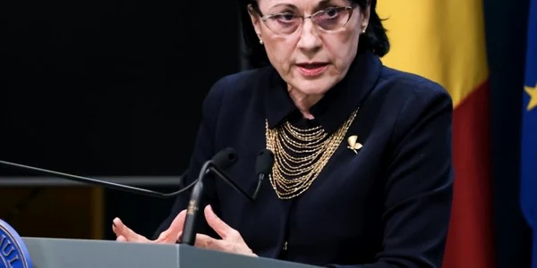 Ecaterina Andronescu FOTO gov.ro