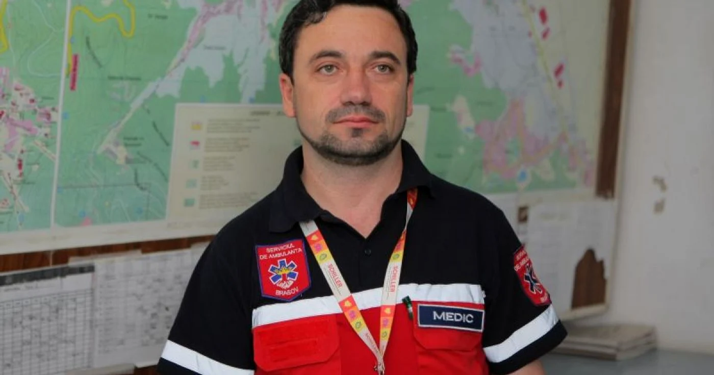 Emil Măţău este şi purtătorul de cuvânt al Ambulanţei Braşov, foto: Bogdan Crăciun