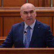 2025 12 02 Inquam Photos / George Calin  instant 2145 jpg