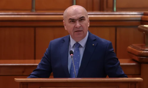 2025 12 02 Inquam Photos / George Calin  instant 2145 jpg