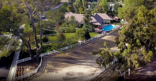 2 profimedia 0649488136 jpg jpeg