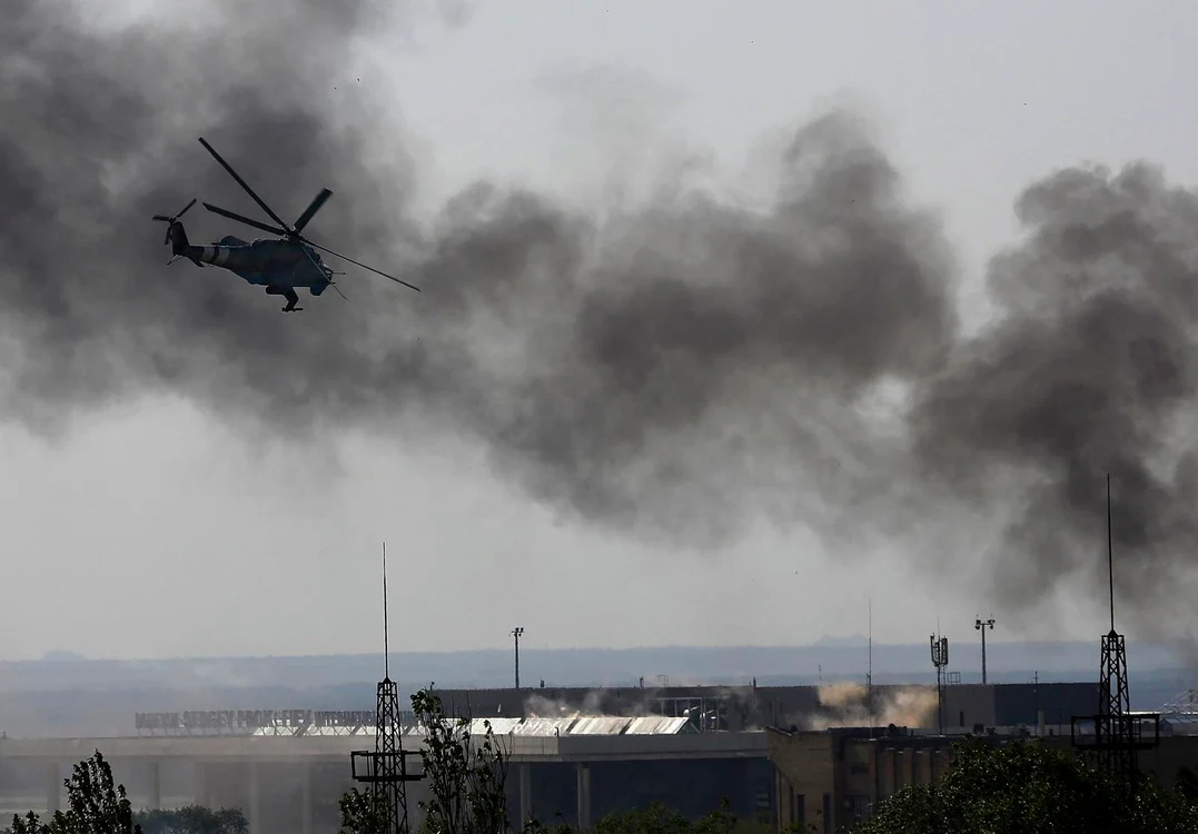 
    Armata ucraineană a preluat controlul asupra aeroportului (foto Reuters)  