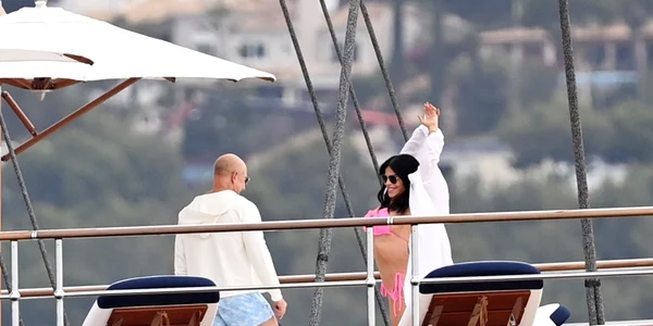 Jeff Bezos și Lauren Sanchez se răsfață la soare în Mallorca, Profimedia (1) jpg