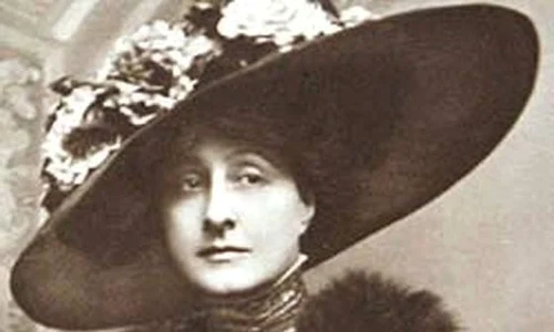 Lucia Sturdza Bulandra