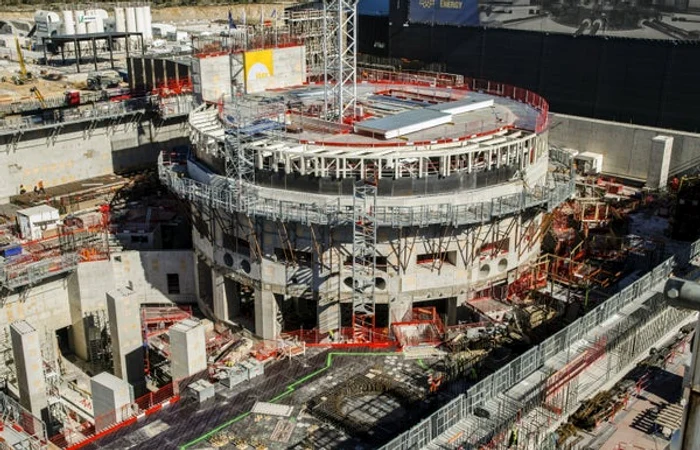 reactor experimental de fuziune nucleară din lume