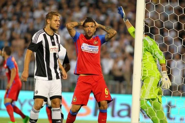 
    Paul Papp, imaginea deznadejdii la BelgradFoto: Mediafax  