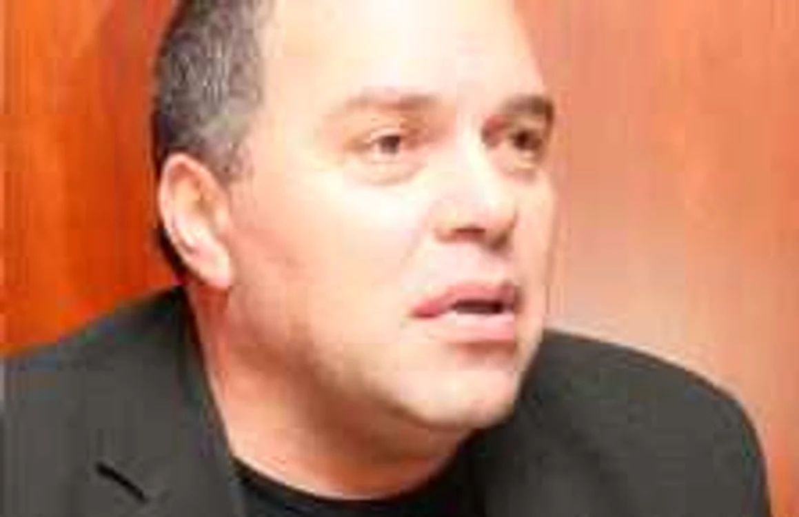 Actorul Constantin Chiriac (55 de ani) va recita poeme eminesciene la Montreal, pe 31 august, de Ziua Limbii Române. FOTO: cinemagia