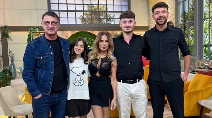 George Tal, alături de cei doi băieți ai lui la Pro TV foto: Facebook 