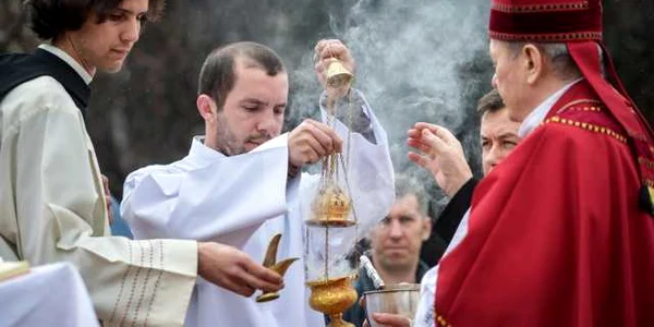 prcesiune florii 2015 biserica catolica bucuresti ioan robu foto mediafax andreea alexandru