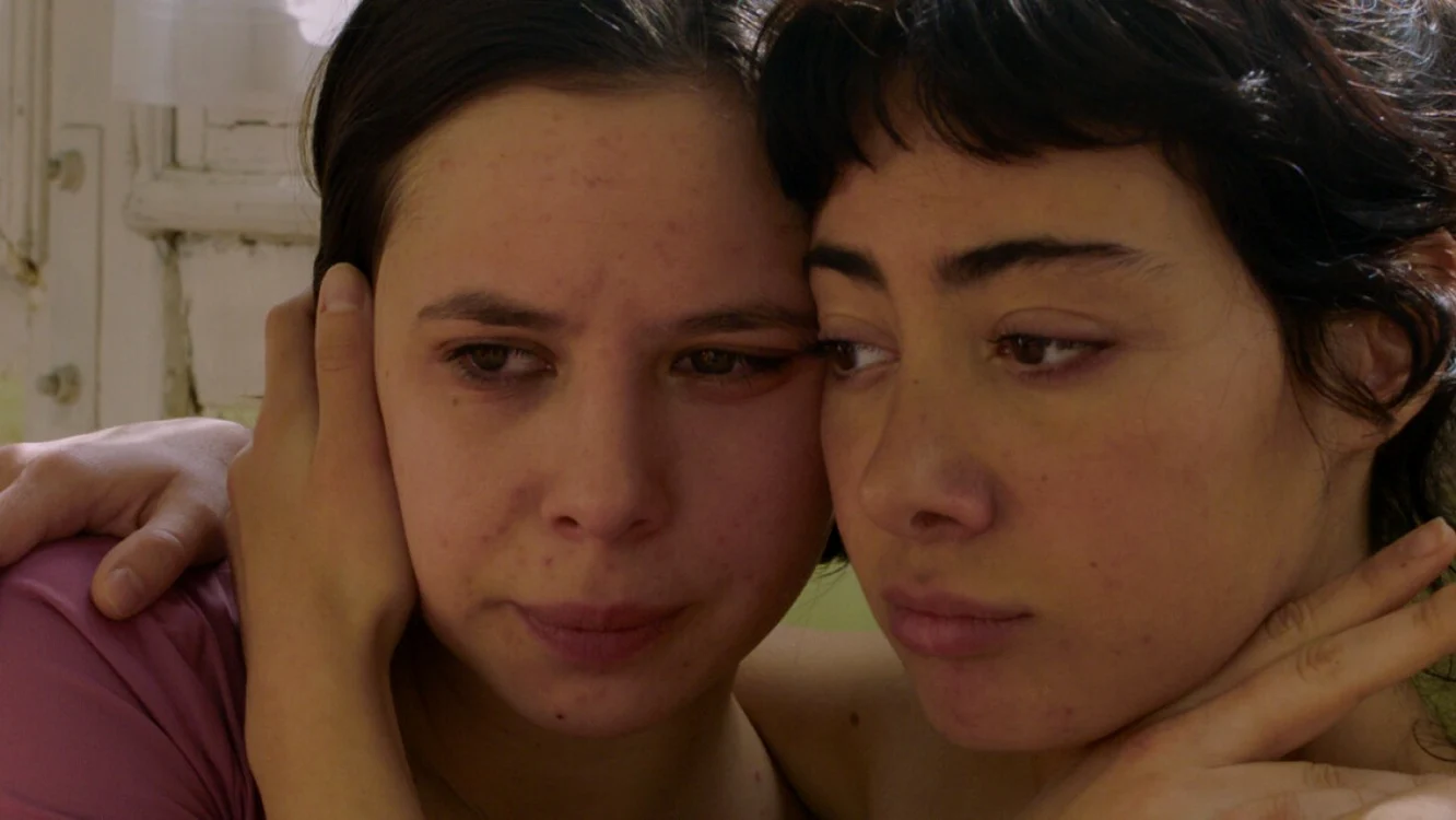 Taki Mumladze şi Mariam Khundadze în „O cameră doar a mea” („A Room of My Own”) de Ioseb „Soso” Bliadze FOTO @KVIFF.com