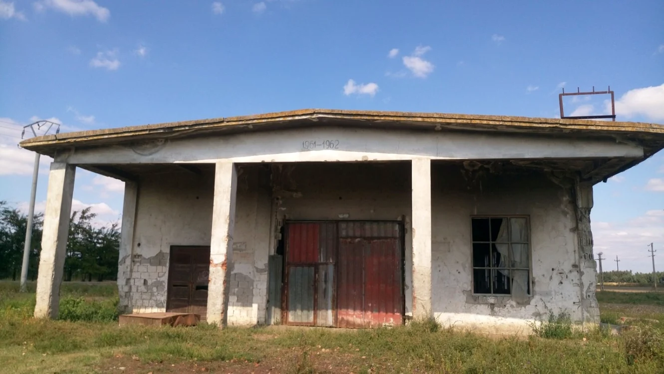 Fosta colonie de muncă din regimul comunist - lagărul penitenciar Salcia din Insula Mare a Brălei - slujbă de comemorare a victimelor Sursa Costică Petriuc