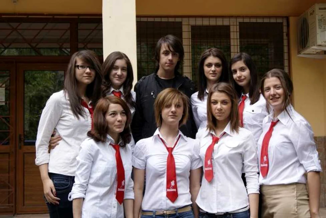 „Harmony“, corul Liceului Teoretic „Henri Coandă“ din Craiova