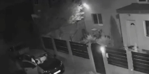 Au spart zeci de mașini într o singura noapte Foto   Captură Video Antena 3 CNN jpg