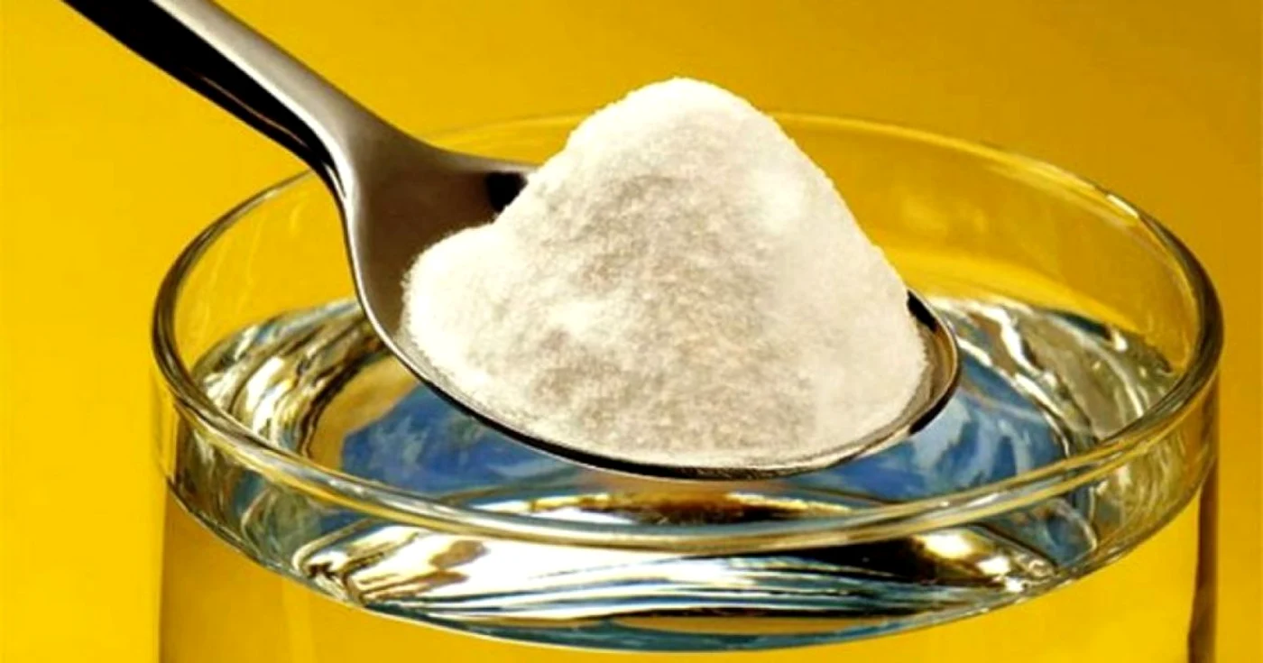Remedii cosmetice pe bază de bicarbonat de sodiu. Curăţă călcâiele