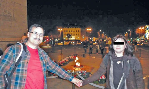 2 doar femeia banda pe ochi jpeg