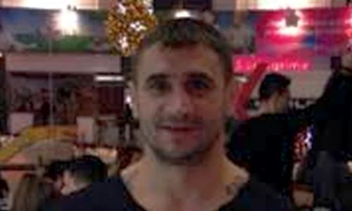 Acesta este mesajul jignitor de pe tricoul tânărului care l a scos din sărite pe Badea jpeg