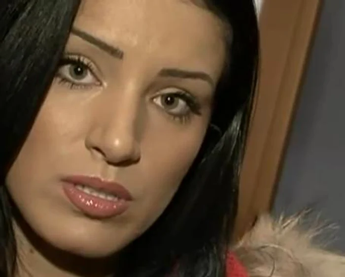 Adelina s-a despărţit de Răzvan Ispas pentru că o înşela