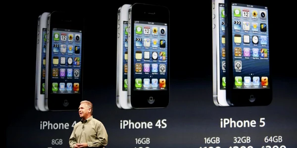 iphone reuters schiller