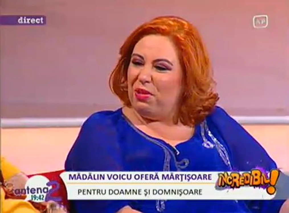 
    Oana Roman şi-a modificat look-ul  
