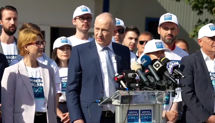 Mircea Geoana își depune oficial candidatura la alegeri / FOTO: Captură video