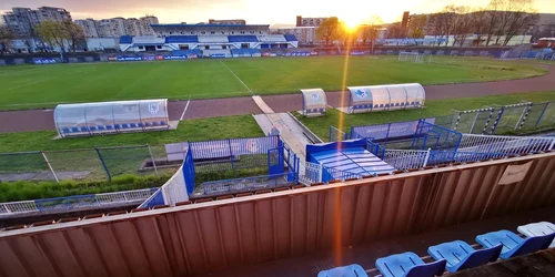 Stadionul Corvinul Hunedoara  Foto Daniel Guță  ADEVĂRUL (6) jpg