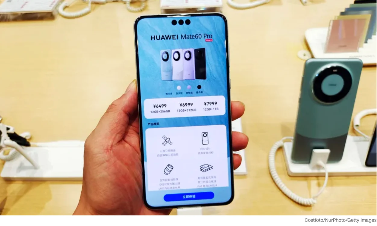 Huawei Mate 60 Pro a fost lansat de curând de gigantul din China. FOTO via CNN