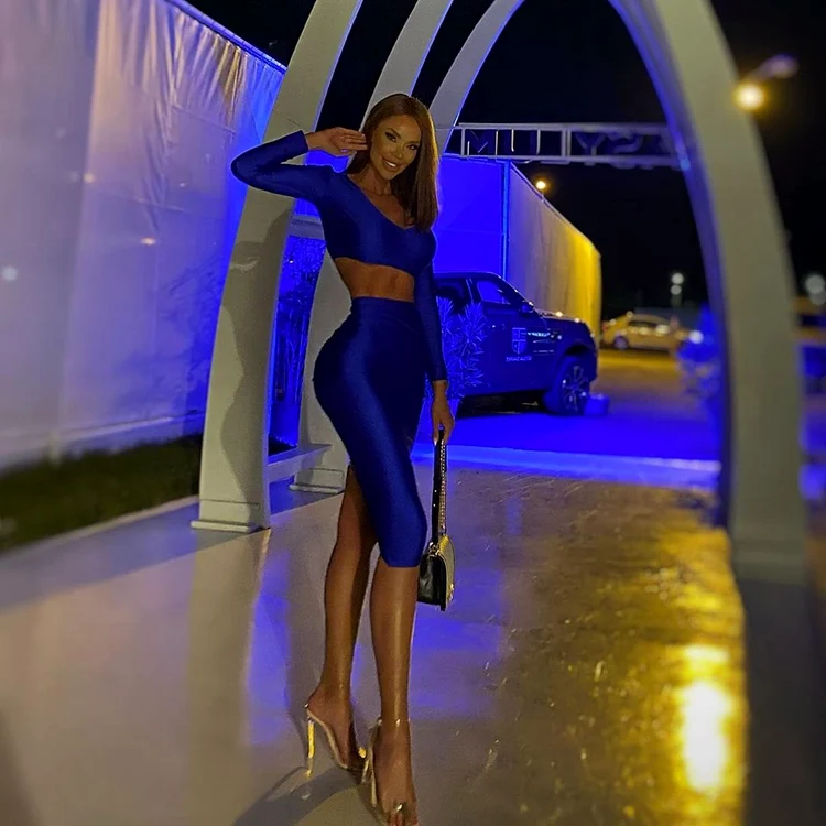 În week-end, Bianca Drăgușanu s-a distrat la Mamaia, în compania unor prietene