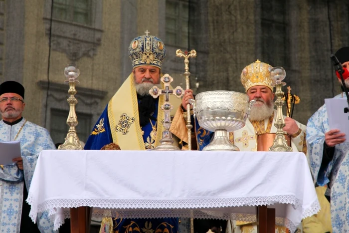 calarasi in atelierele patriarhiei se fac cele mai frumoase obiecte foto atelierelepatriarhiei.ro