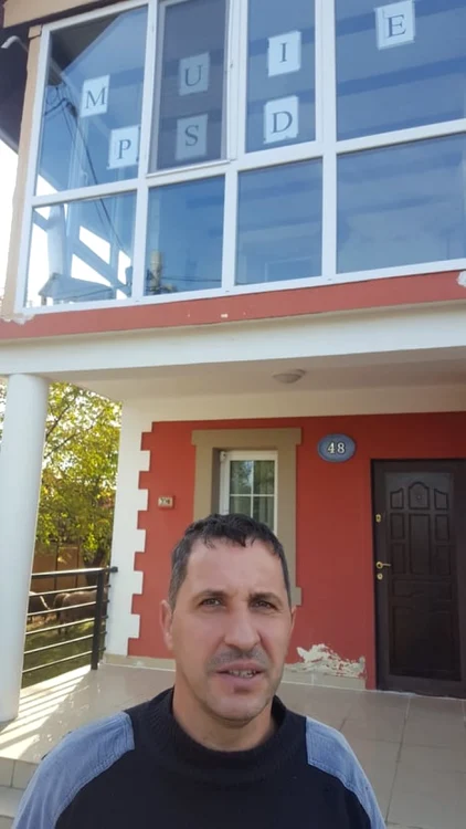 muie psd mesaj pe casa 