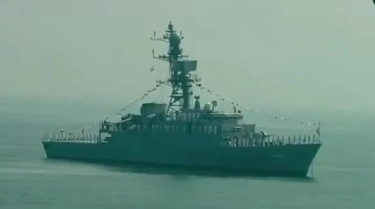 Misterul persistă în legătură cu destinația fregatei iraniene scufundate de armata SUA. Ultima călătorie a navei de război