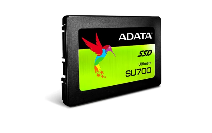 960GB de stocare pe SSD.