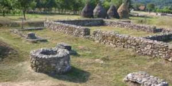 colonia dacica sarmizegetusa foto wikimedia