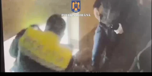 hot prins cu ajutorul vecinilor mp4 thumbnail png
