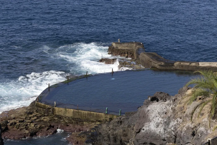 Piscina în care au murit cei doi români / foto: efe