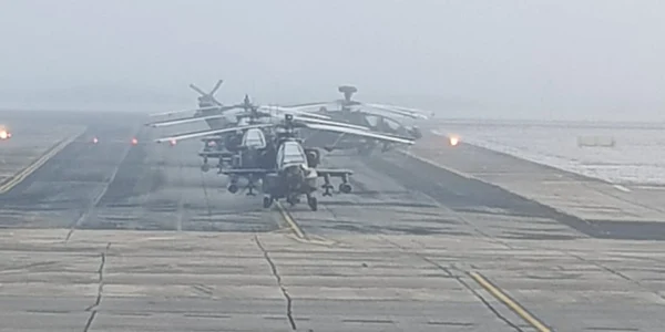 Elicoptere NATO - aeroport Timisoara FOTO Adevărul